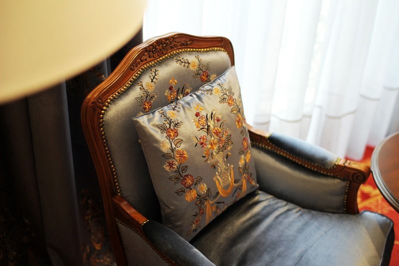 Orion Hotel Bisjkek Buitenkant foto A cushion