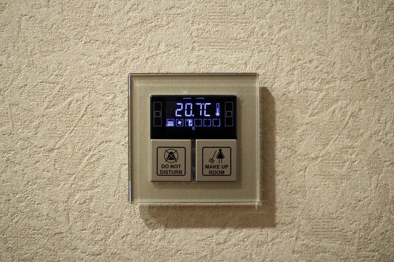 Orion Hotel Bisjkek Buitenkant foto A digital thermostat